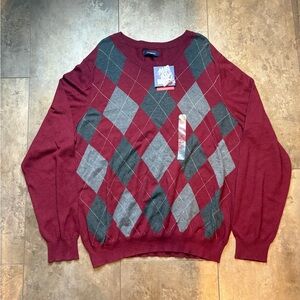 Croft & Barrow Men's Crewneck Argyle Sweater - Burgundy and Gray